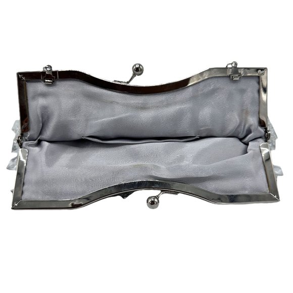 Silver Beaded Sequins Kiss Lock Formal Evening Bag - Picture 5 of 10